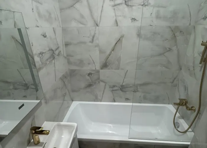 Quiet Centre One No 26a